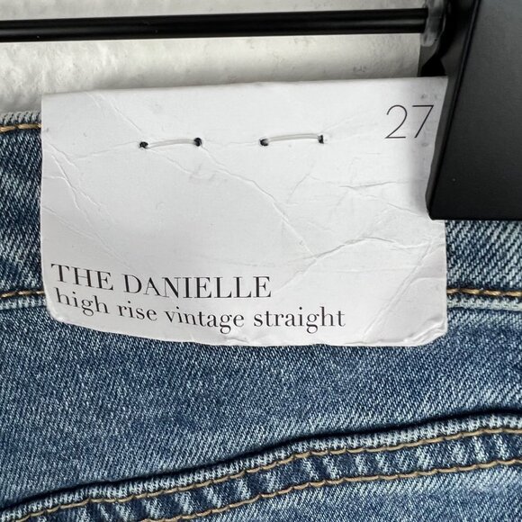 WEWOREWHAT The Danielle High Rise Straight in Spring St Hole Wash, Size 27, NWT! - Picture 12 of 13